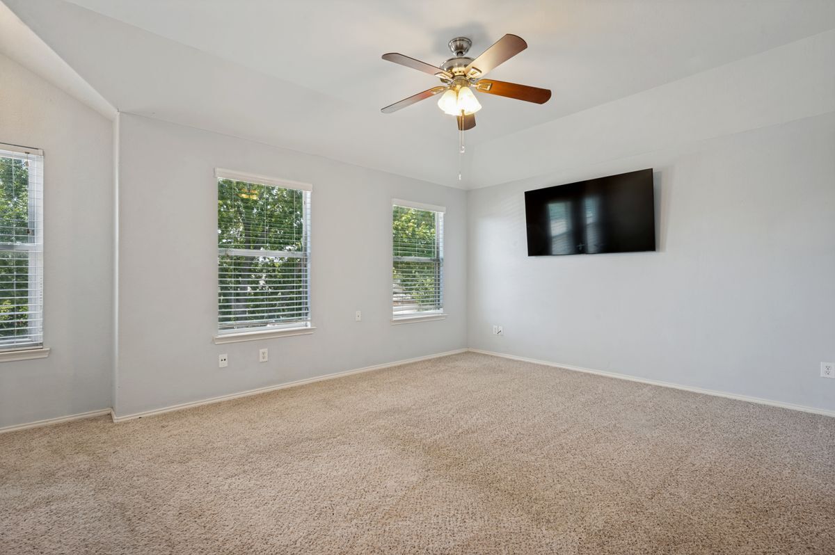Building Photo - 1006 Partridge Dr