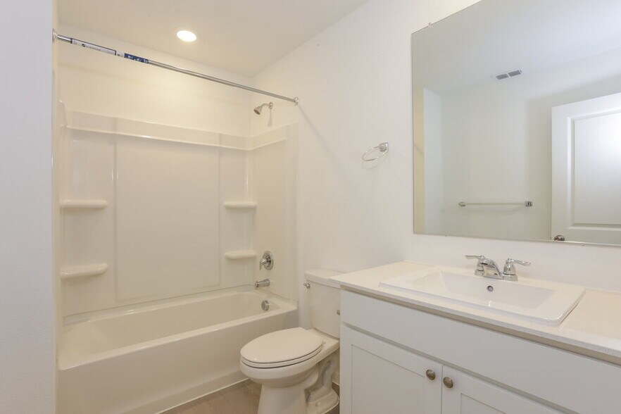 Building Photo - 1812 Javelina St