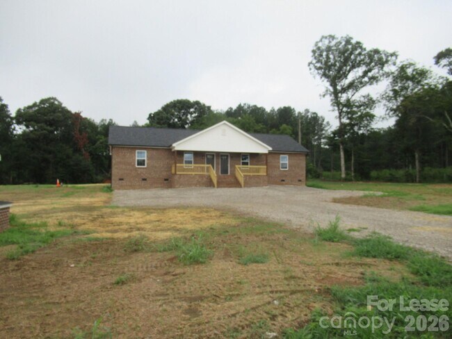 Building Photo - 443 Northbrook III School Rd