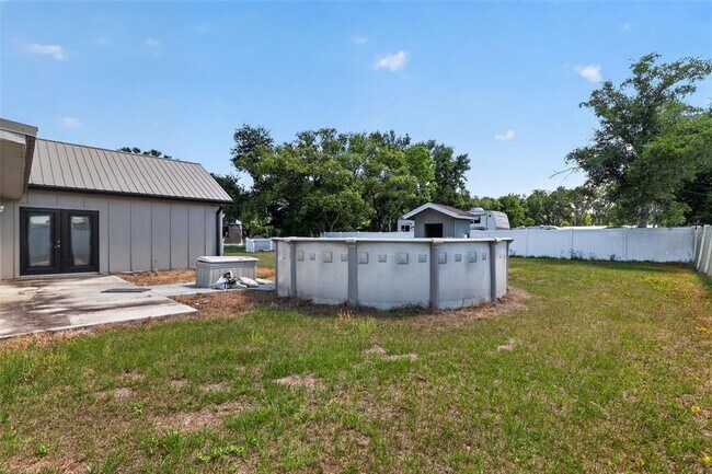 Building Photo - 3240 Apfel Rd