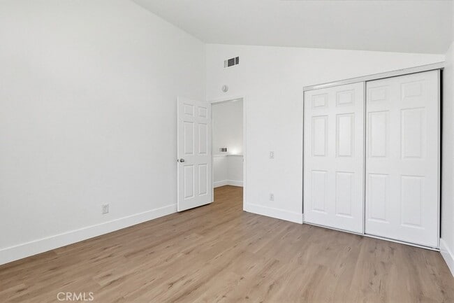 Building Photo - 23117 Kimmore Terrace