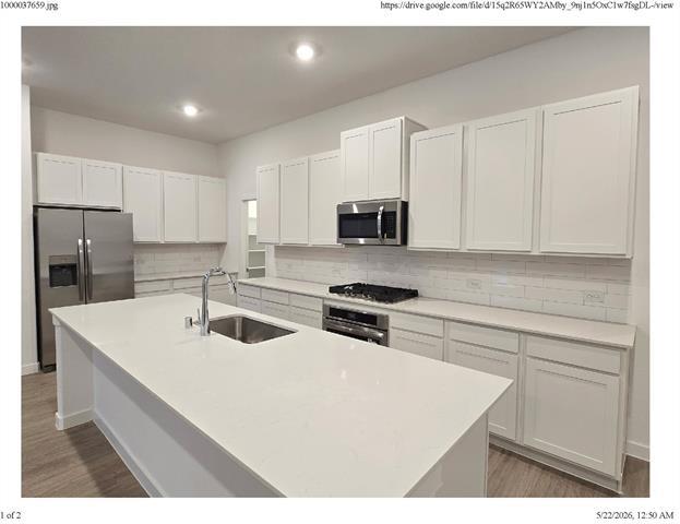 Building Photo - 1333 Armitage Wy