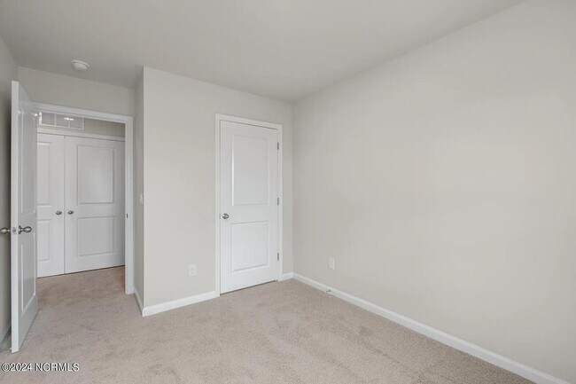 Building Photo - 7787 Pennycress Dr