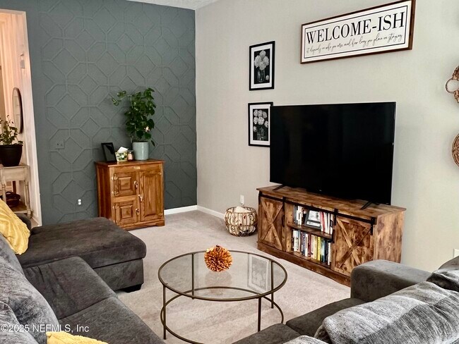 Building Photo - 1420 Creek Point Blvd