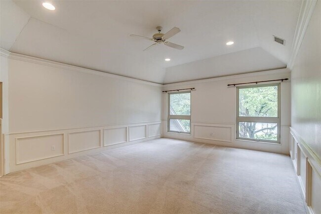 Building Photo - 607 Lee Shore Ln