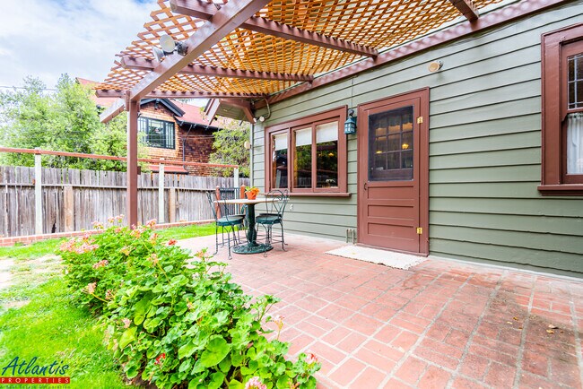 Building Photo - 211 Glen Ridge Ave
