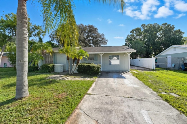 Building Photo - 7923 Woodvine Cir