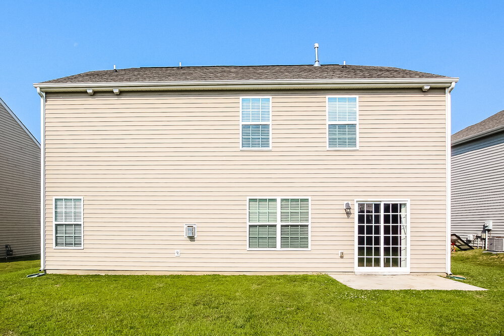 Building Photo - 2836 Meadow Creek Dr