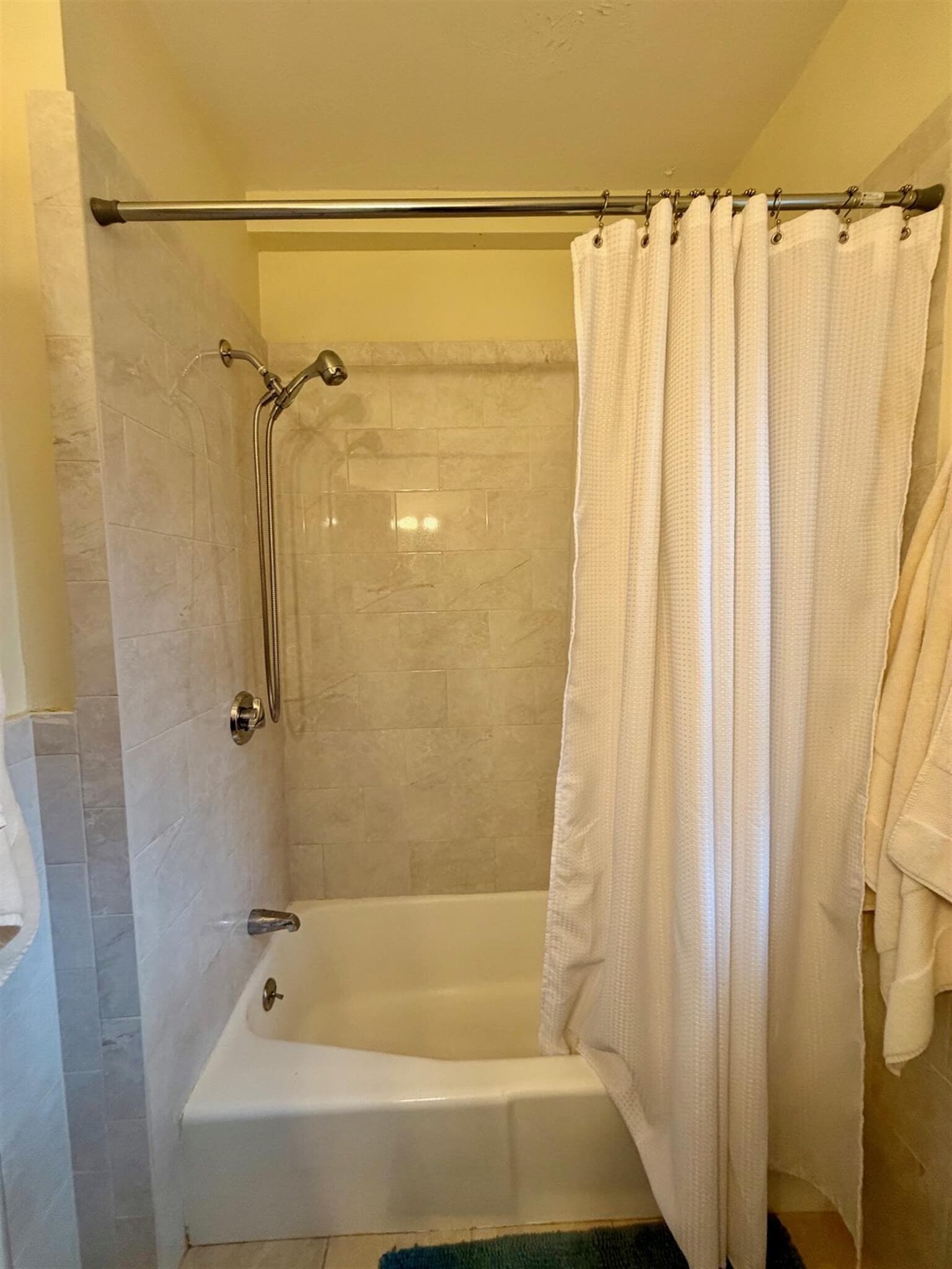 Building Photo - 134 N Union St