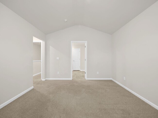 Building Photo - Modern living meets Convenience- Townhome in Greer, SC! *Waived Application Fee* With approved ap...