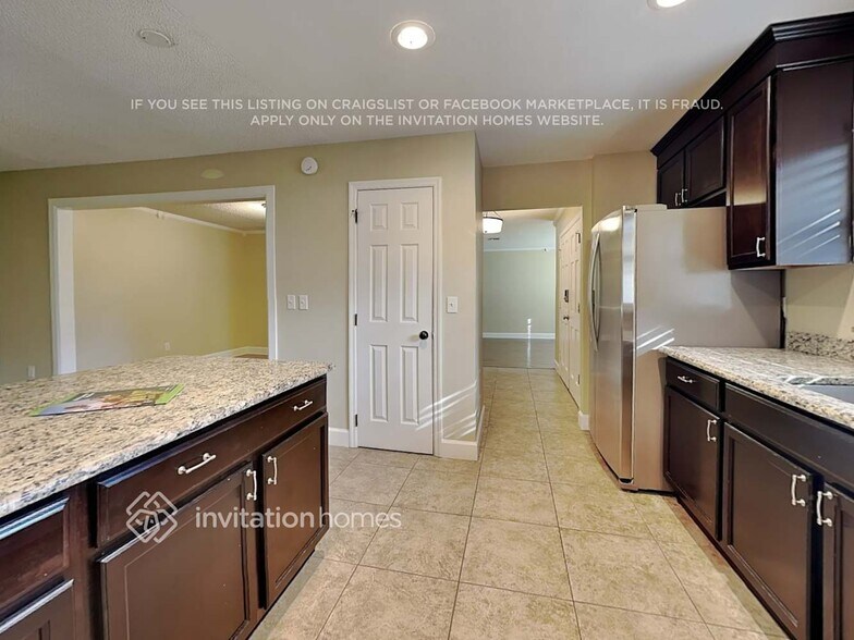 Building Photo - 760 Brookside Rd