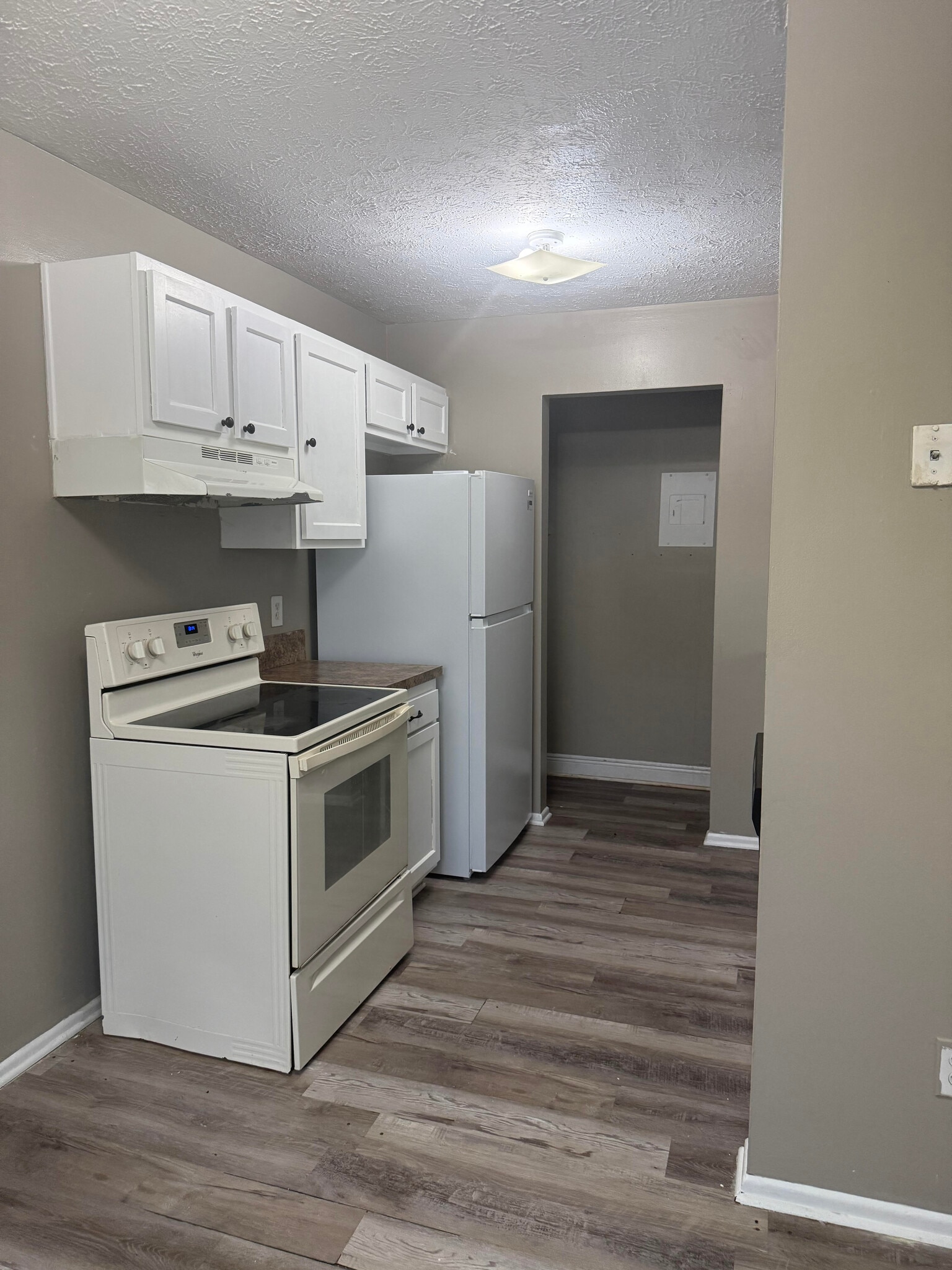 Kitchen - 2317 Yewells Lndg N