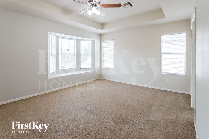 Building Photo - 2351 Village Leaf Dr