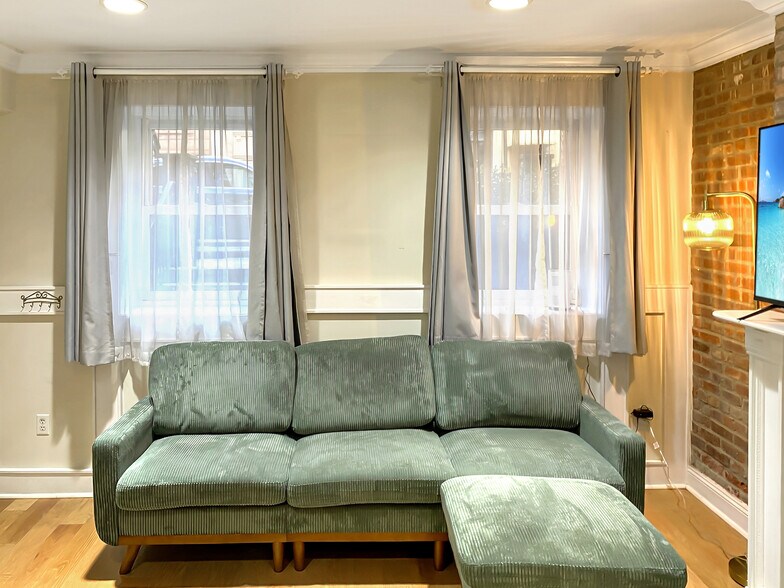 Living room, view of street. - 328 Garden St