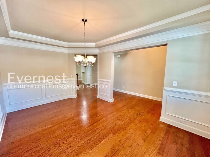 Building Photo - 1656 Danbury Parc Pl