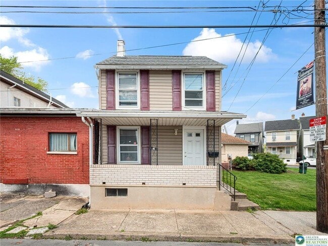 Primary Photo - 115 2nd St