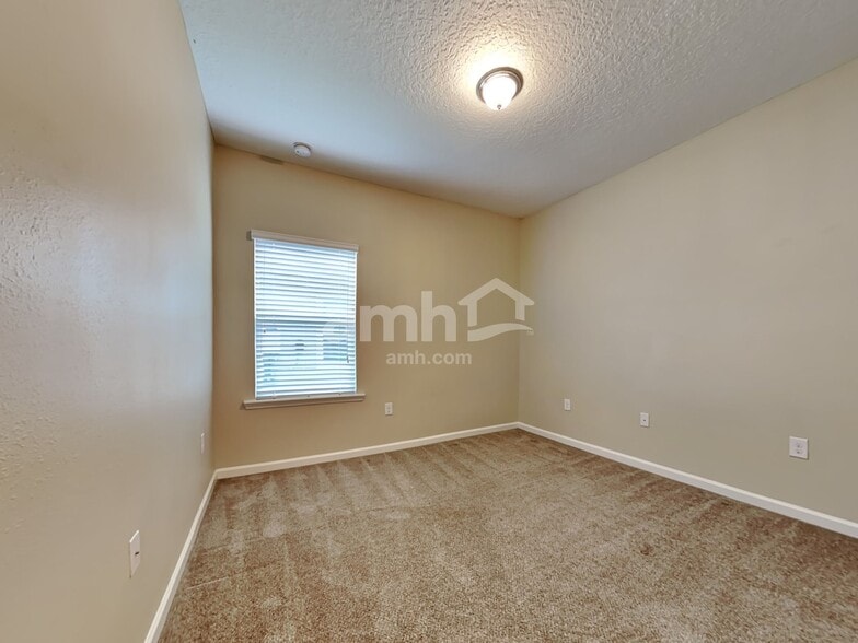 Building Photo - 225 Otero Point