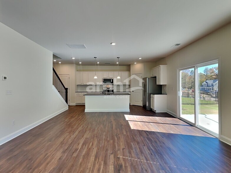 Building Photo - 7318 Garrett Ct