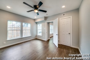 Building Photo - 811 W Kings Hwy