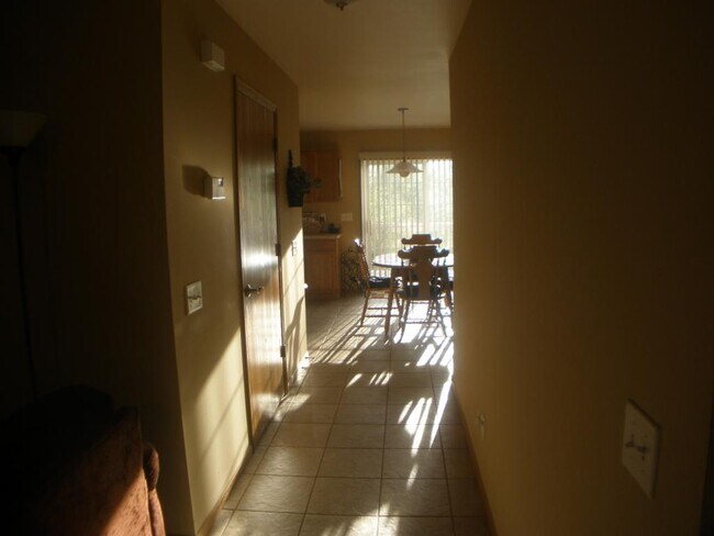 Building Photo - 6707 Windsor Ridge Ln