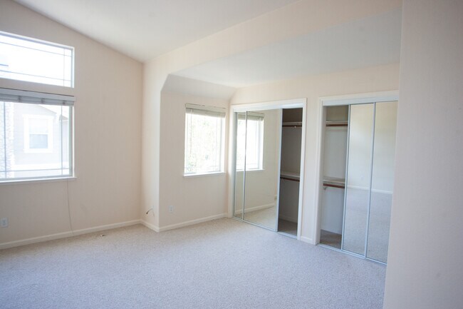 Building Photo - Coming Soon! Conveniently Located Townhome...