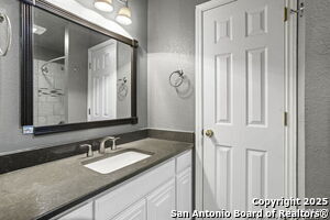 Building Photo - 14114 Touch Gold