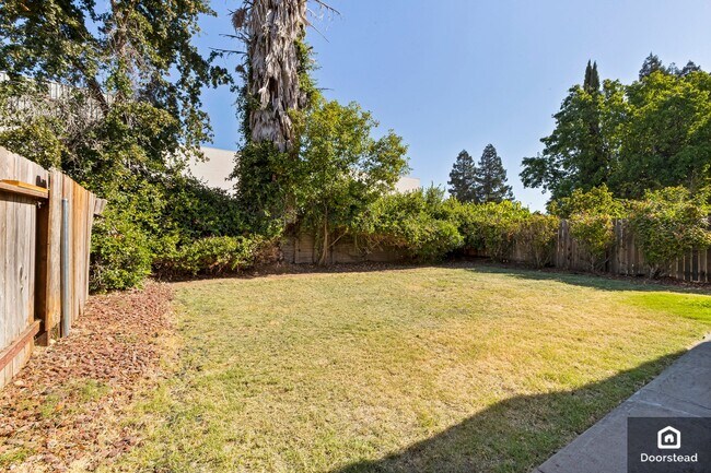 Building Photo - 5107 Felicia Way