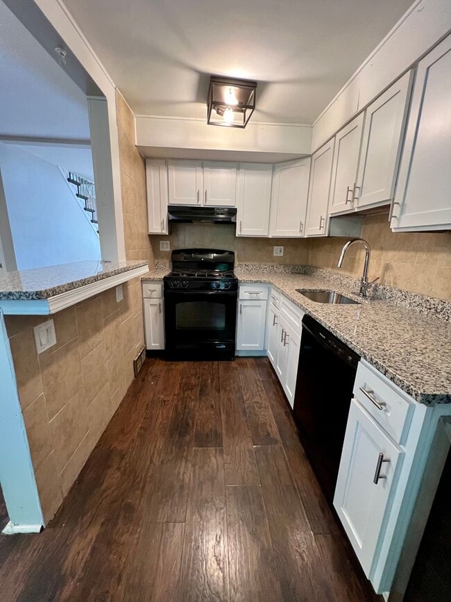 Building Photo - Newly Renovated 3-Bedroom Single Family Home in Darby! Available NOW!