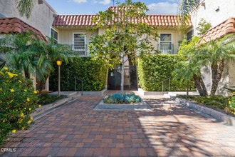 Building Photo - 8025 Redlands St