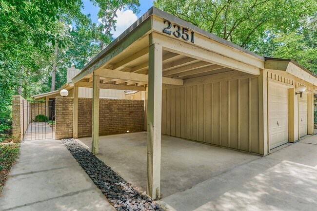 Building Photo - 2351 W Settler's Way