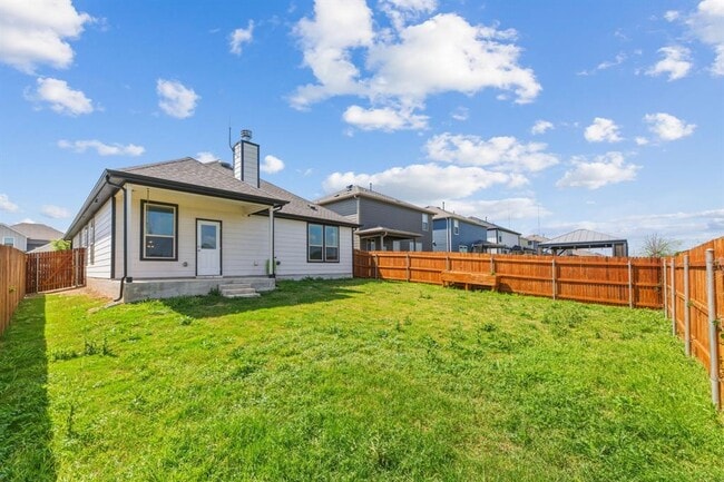 Building Photo - 428 English Oak St