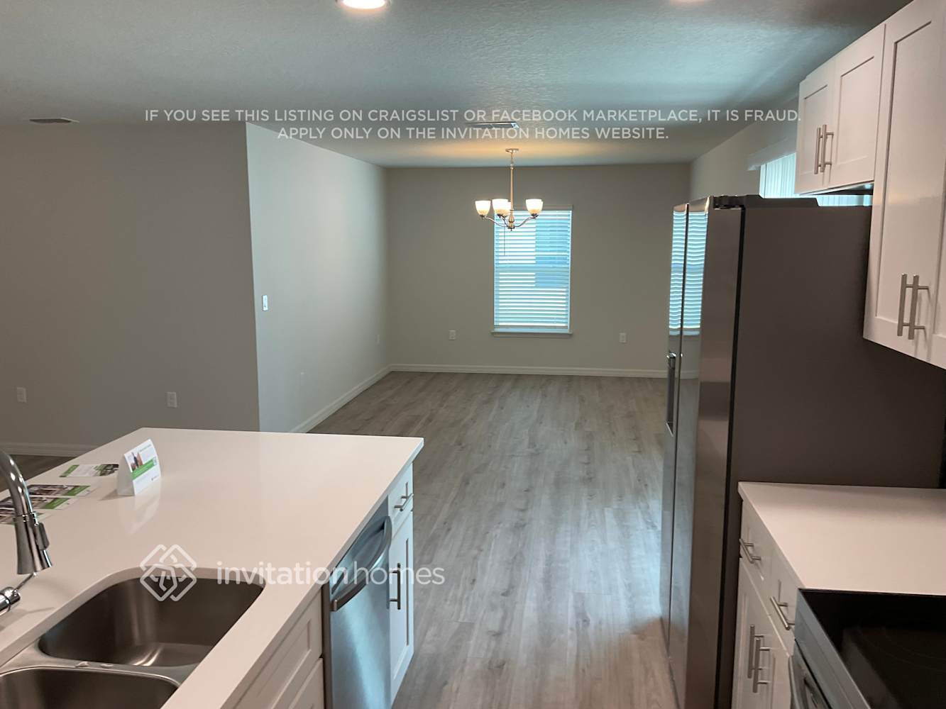 Building Photo - 7 Pineland Ln