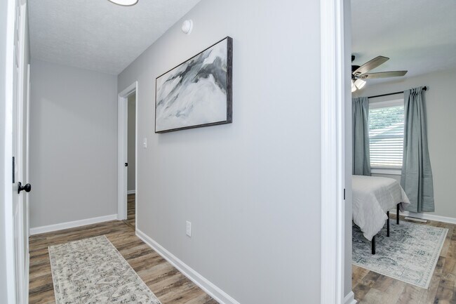 Building Photo - 219 Jasper Rd