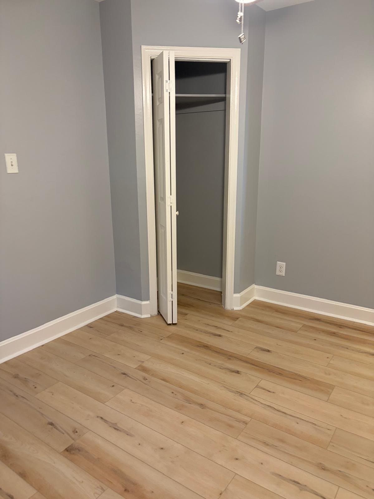 Building Photo - 509 Ford Cir