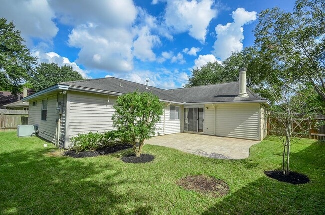 Building Photo - 1035 Western Meadows Dr