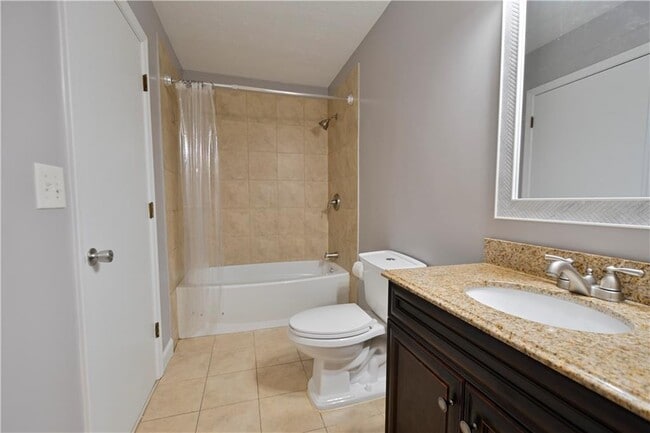 Building Photo - 459 Ridgetop Dr NW