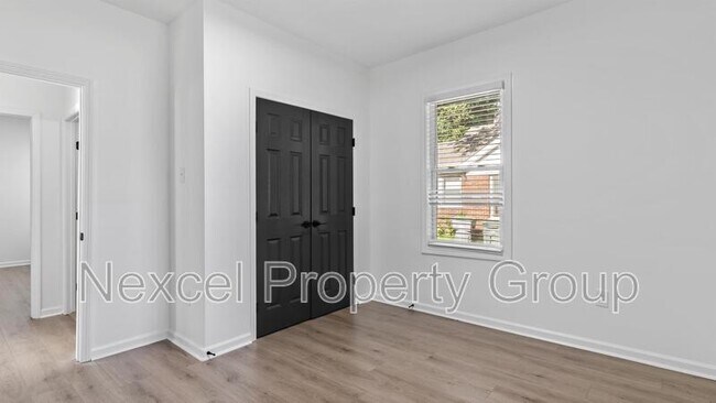 Building Photo - 3602 Carnes Ave
