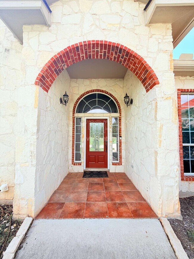 Building Photo - 412 Shayla Ln