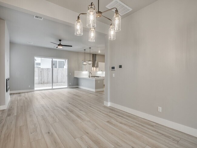 Building Photo - Beautiful New Construction Home in Edmond/Oklahoma City