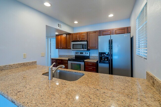 Building Photo - Ready to Move In - Two Bedrooms!