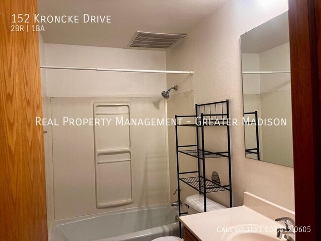 Building Photo - 152 Kroncke Dr