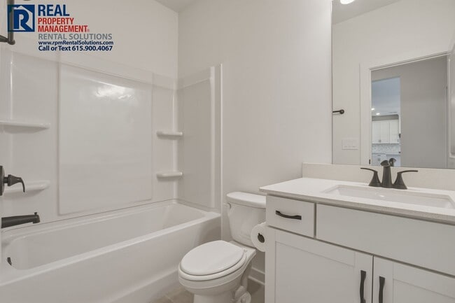 Building Photo - BRAND NEW luxury 5BD 4BA home w/ neighborhood pool! Triple Rockvale Schools! Internet included!