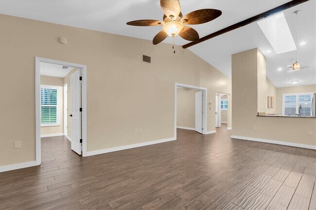 Building Photo - 3203 Charter Club Dr