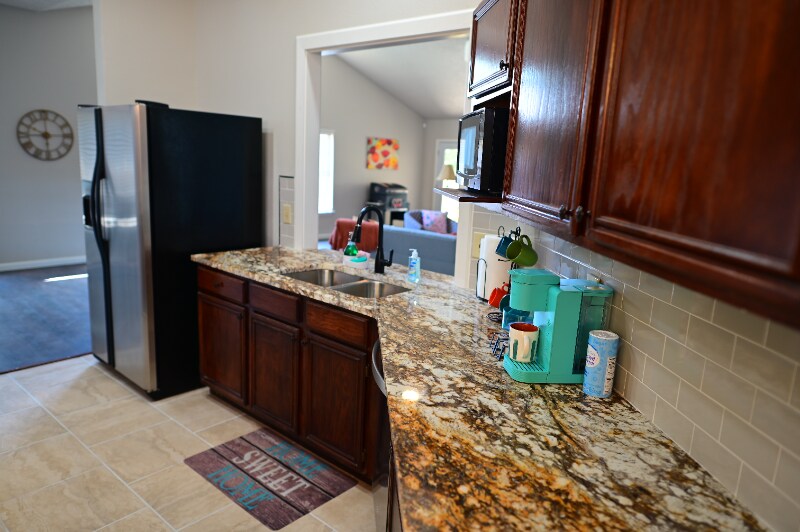 Building Photo - 7011 Beech Trail Dr