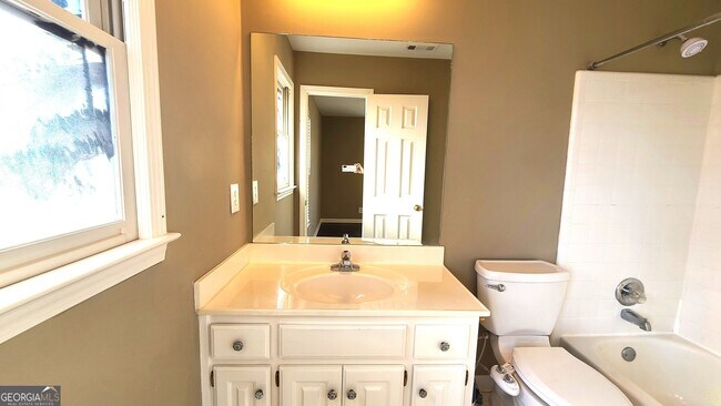 Building Photo - 10780 Carrara Cove