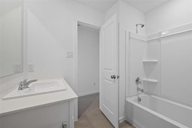 Building Photo - 638 Montclair Ave
