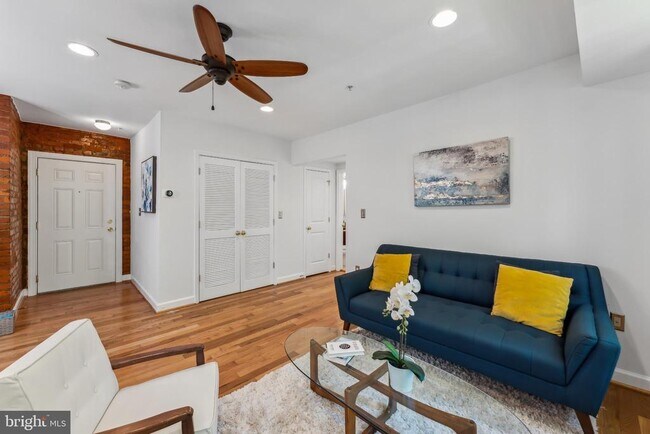 Building Photo - 5403 9th St NW