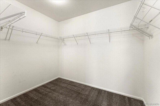 Building Photo - 9811 Marmot Ridge Cir