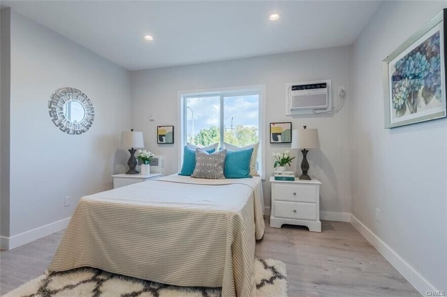 Building Photo - 1613 West Blvd