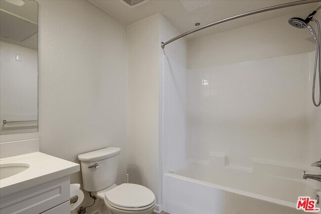 Building Photo - 12655 Bluff Creek Dr